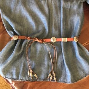 Cowgirl Chic! Leather and Silver Tone Belt